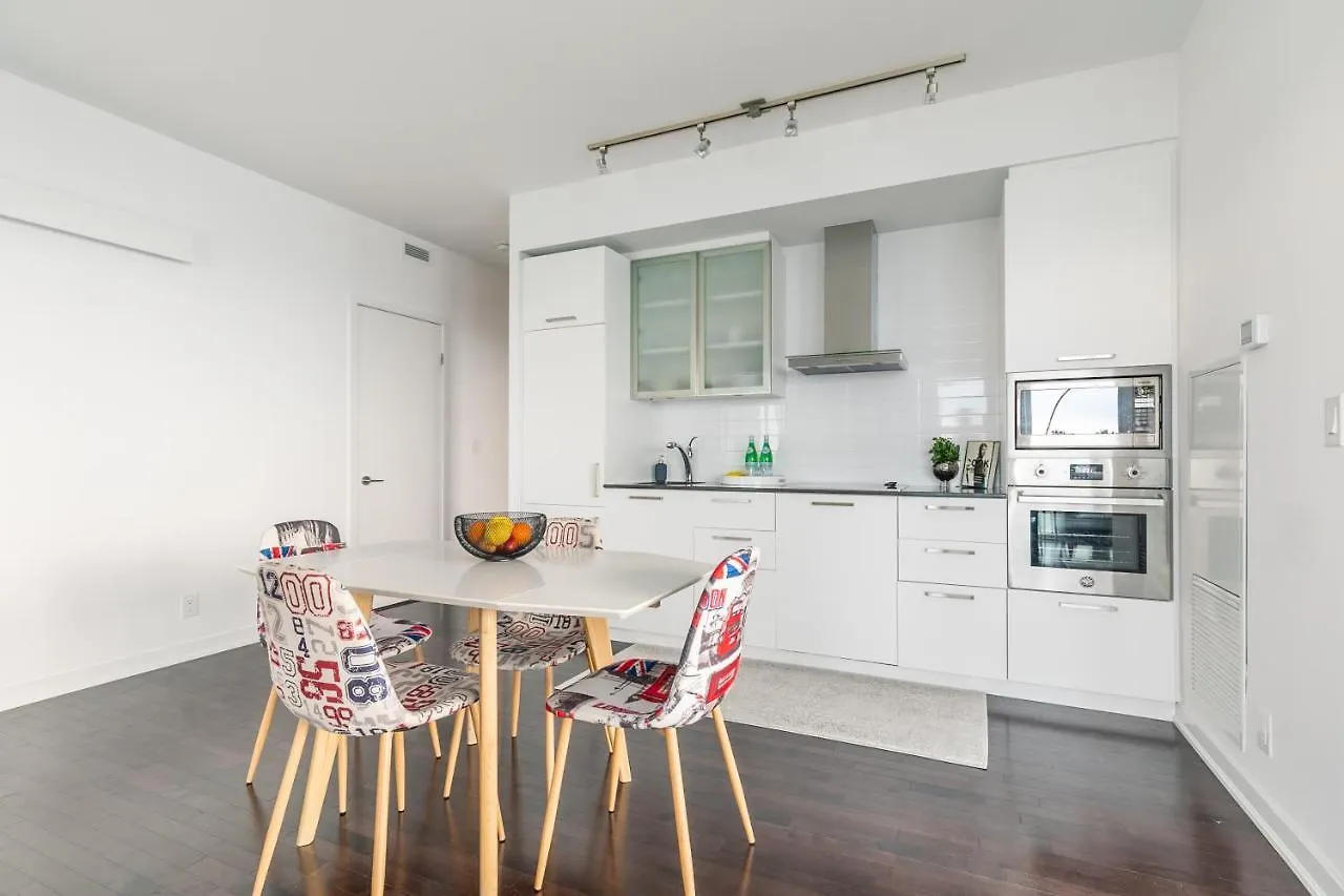 טורונטו Executive Corner Suite With Panoramic View 0*,  קנדה